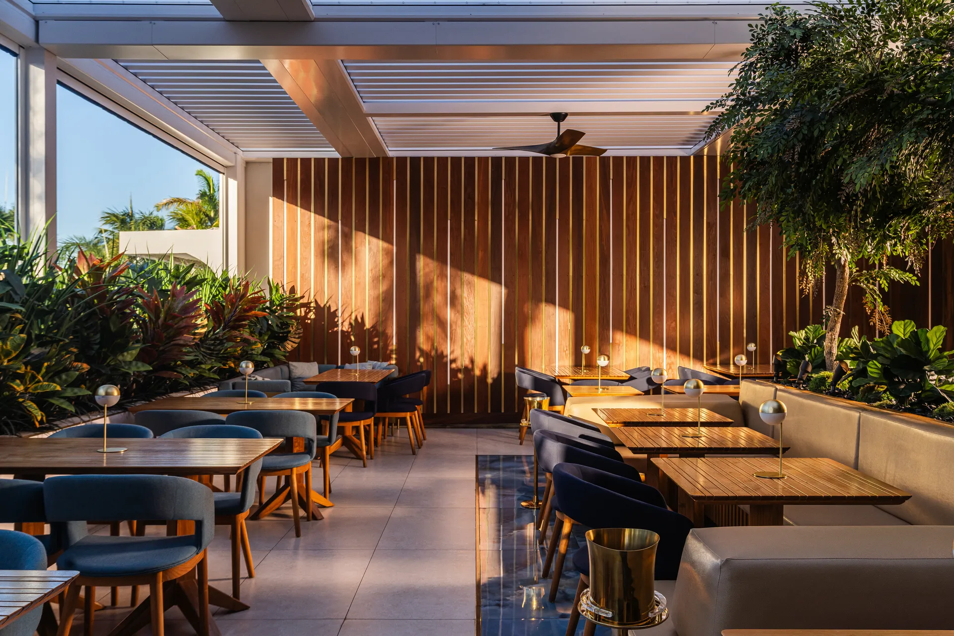 Oro dining room panoramic view with gold ceilings and brass accents, Lincoln Road Miami Beach
